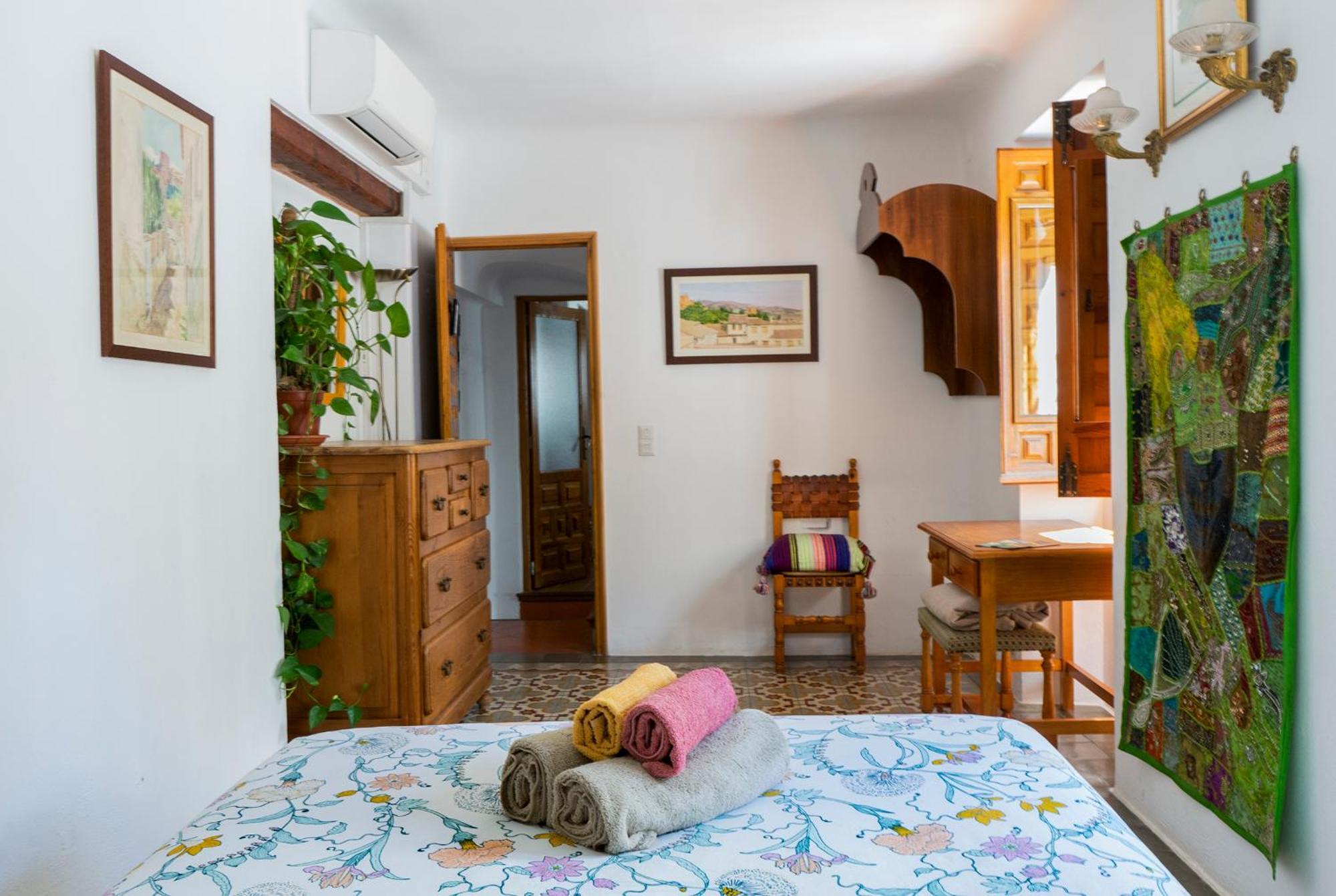 Oripando Private Rooms Granada Exterior photo